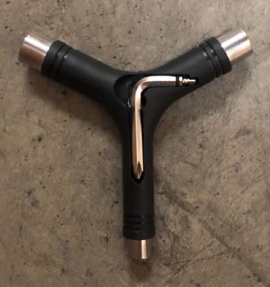 Skate Tool With Threader